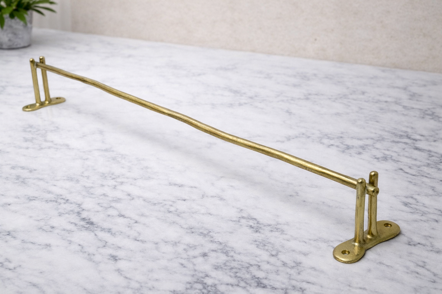LUXURY SOLID BRASS TOWEL BAR (24") F102