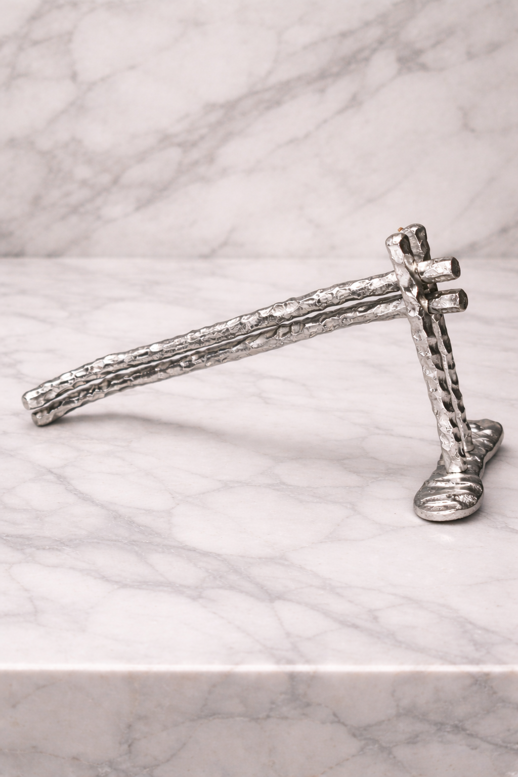 LUXURY SOLID BRASS TOILET PAPER HOLDER F109