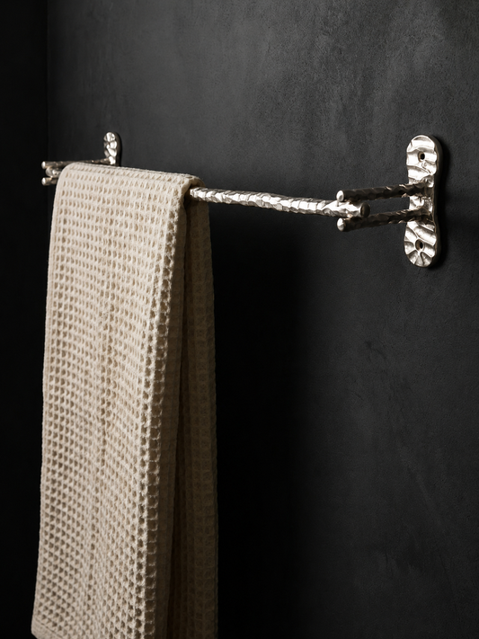 HEAVY DUTY LUXURY SOLID BRASS TOWEL BAR (24") F104