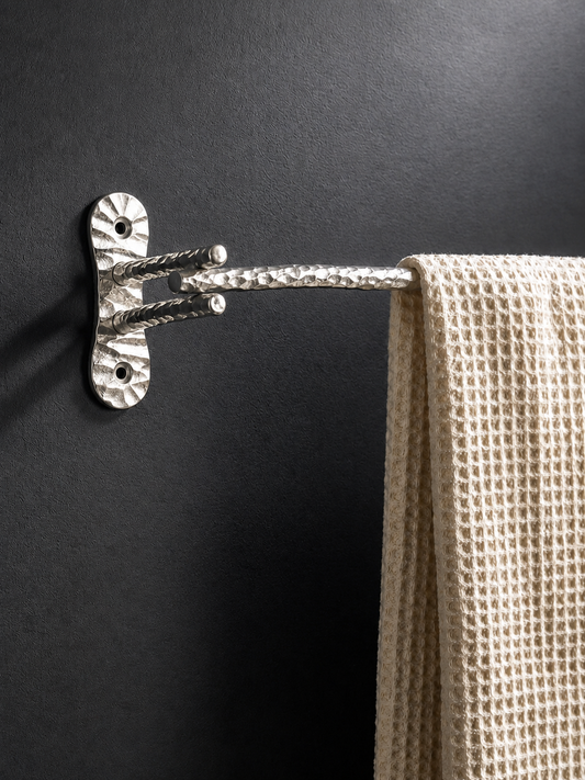 HEAVY DUTY LUXURY SOLID BRASS TOWEL BAR (18") F105