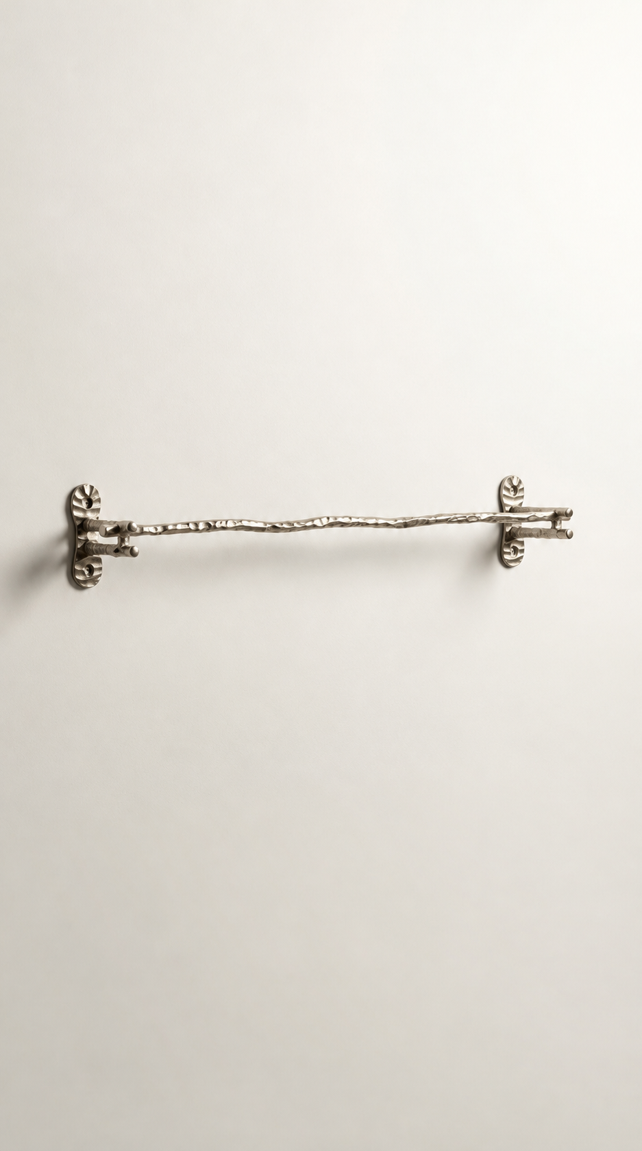HEAVY DUTY LUXURY SOLID BRASS TOWEL BAR (24") F104