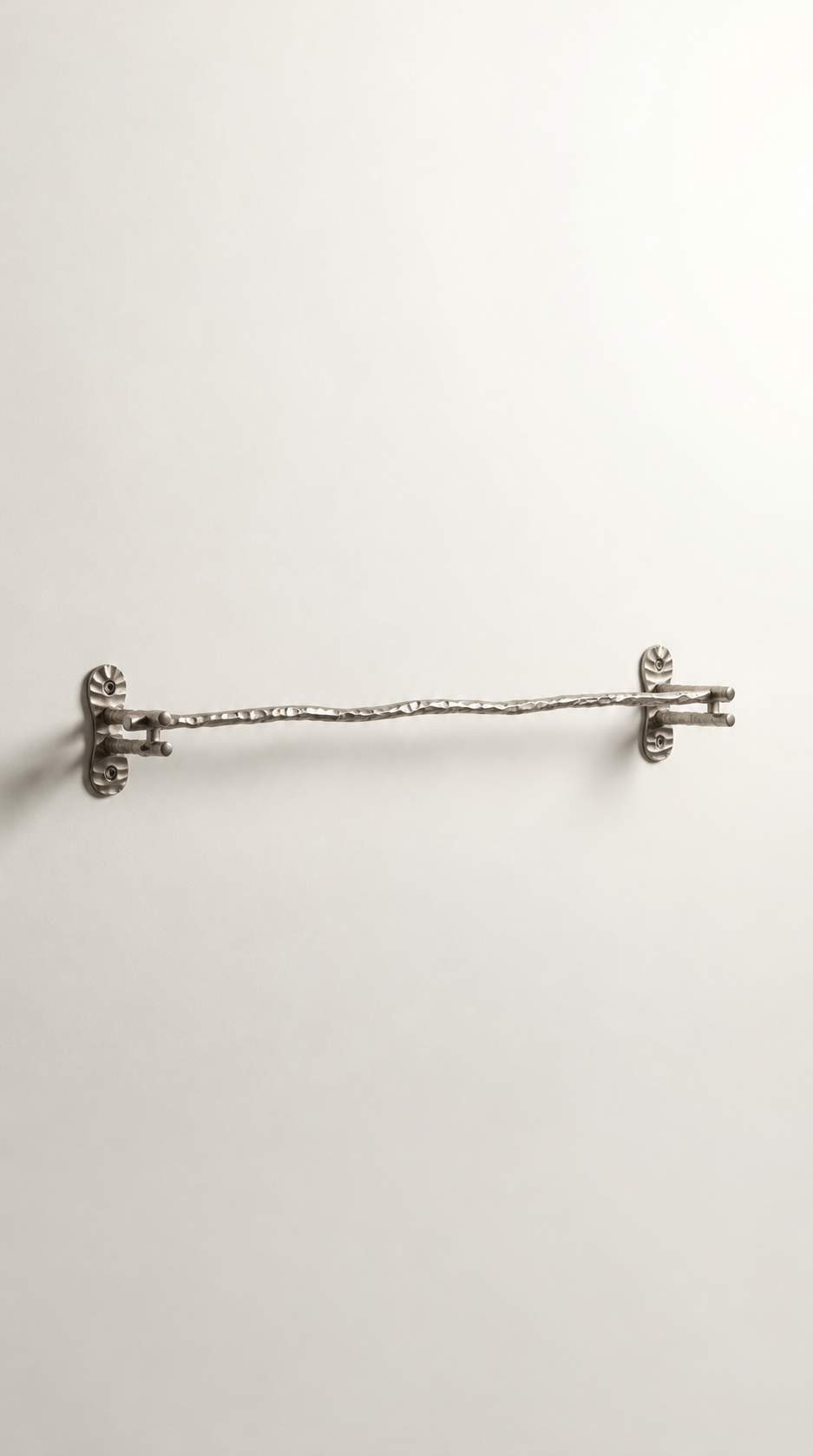HEAVY DUTY LUXURY SOLID BRASS TOWEL BAR (24") F104