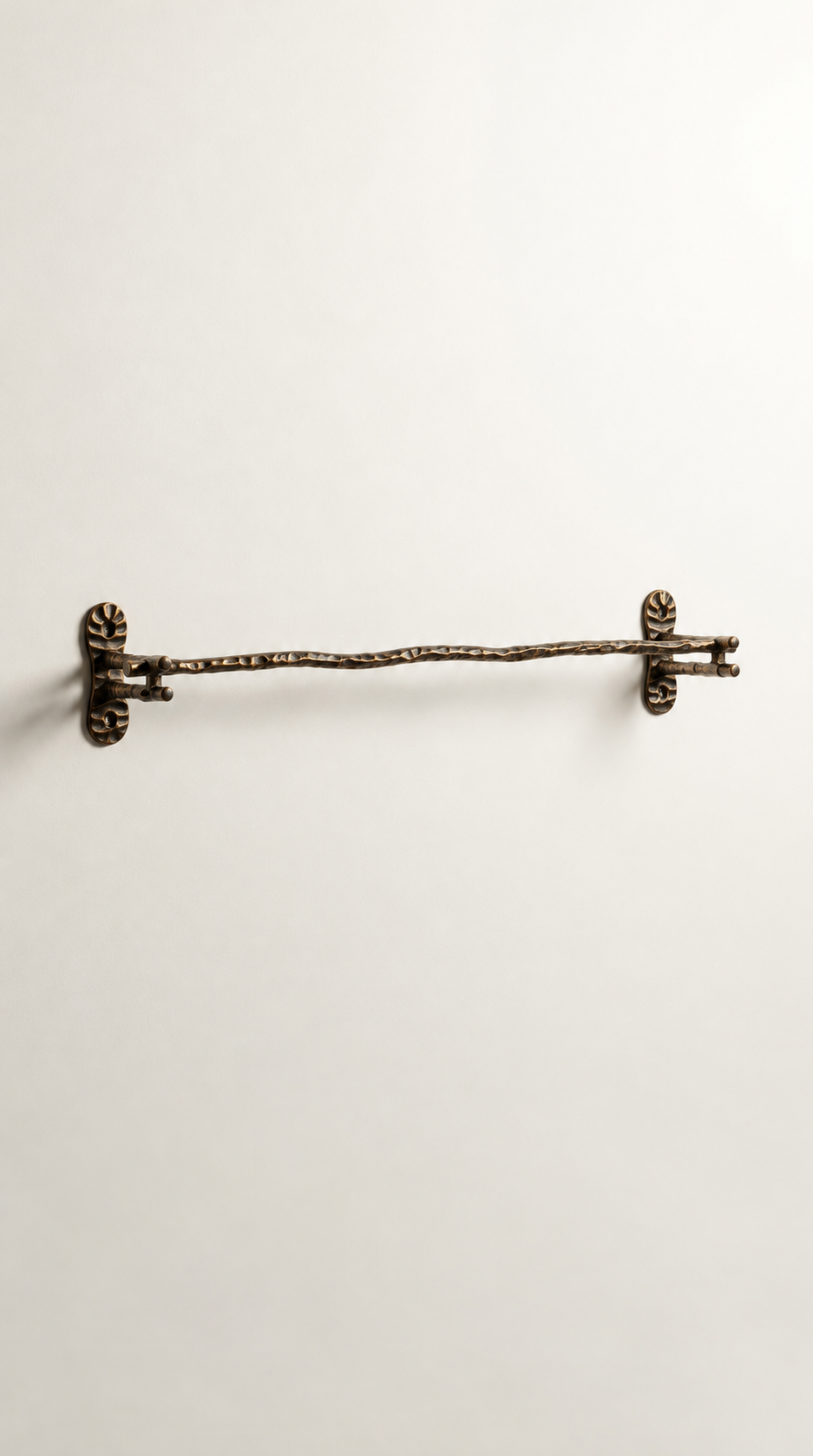 HEAVY DUTY LUXURY SOLID BRASS TOWEL BAR (24") F104