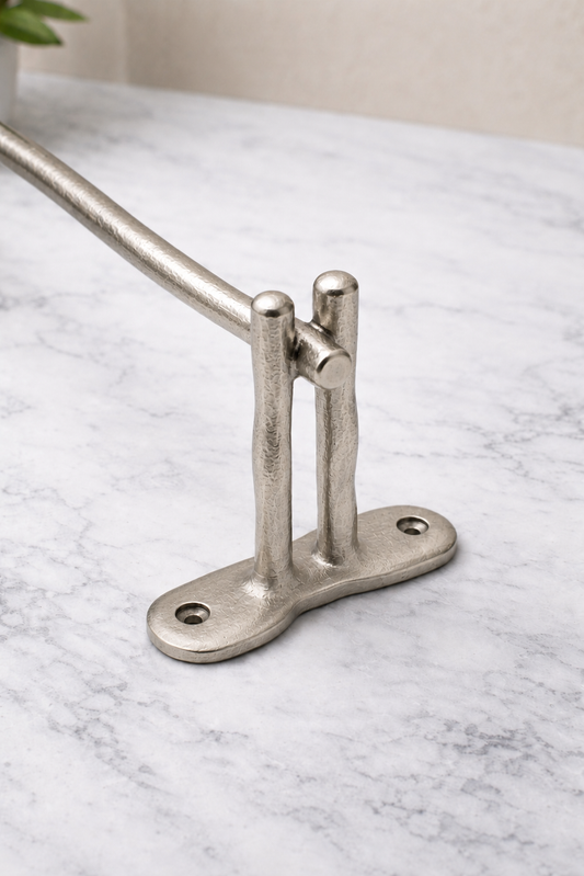 LUXURY SOLID BRASS TOWEL BAR (18") F103