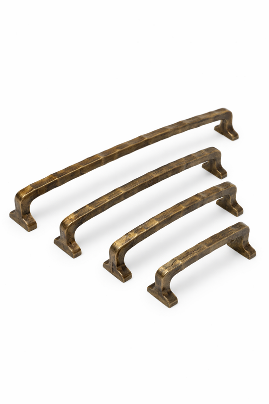 RECTILINEAR SOLID BRASS DOOR PULL F06-F09