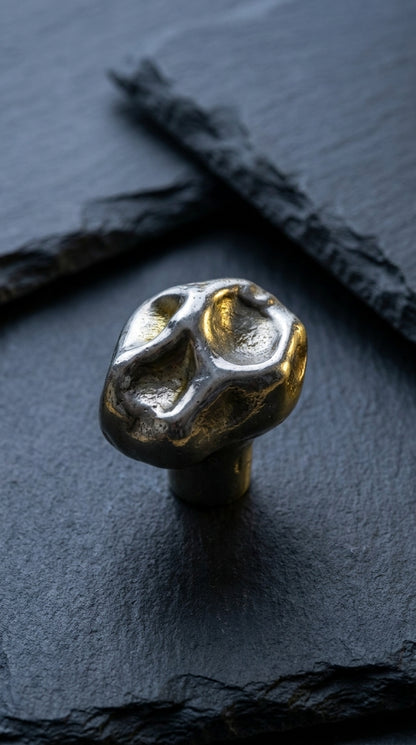 SOLID BRASS DRAWER & CABINET KNOB F53