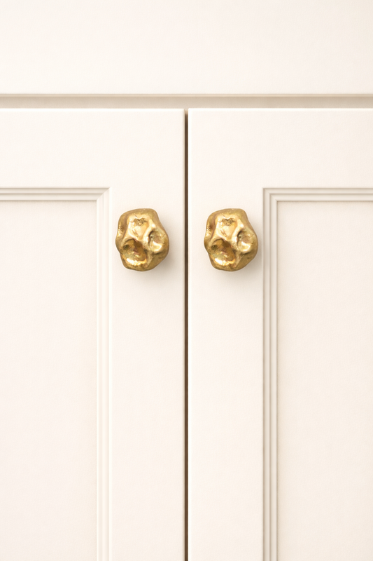 SOLID BRASS DRAWER & CABINET KNOB F53