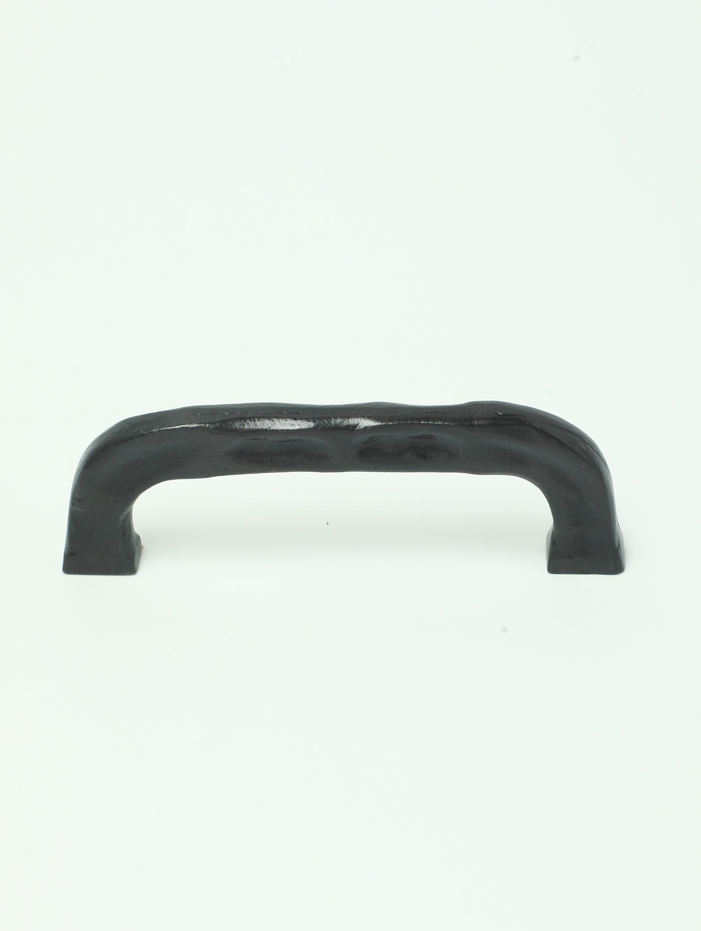 HAMMERED SOLID BRASS DOOR PULL