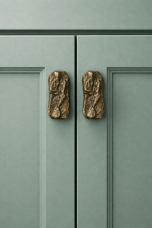 SOLID BRASS DRAWER & CABINET KNOB F58