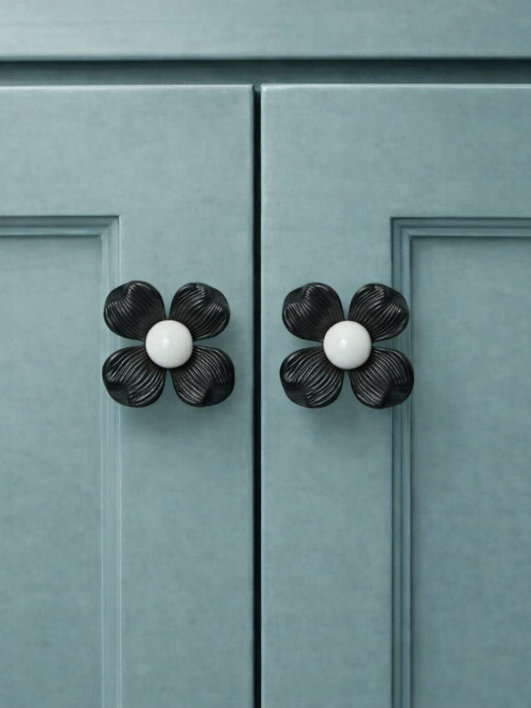 SOLID BRASS DRAWER & CABINET KNOB F63 & F64