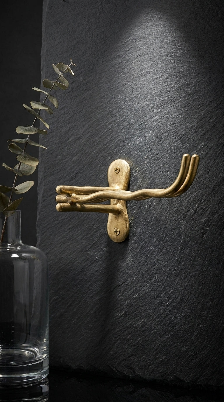 LUXURY SOLID BRASS TOILET PAPER HOLDER F108