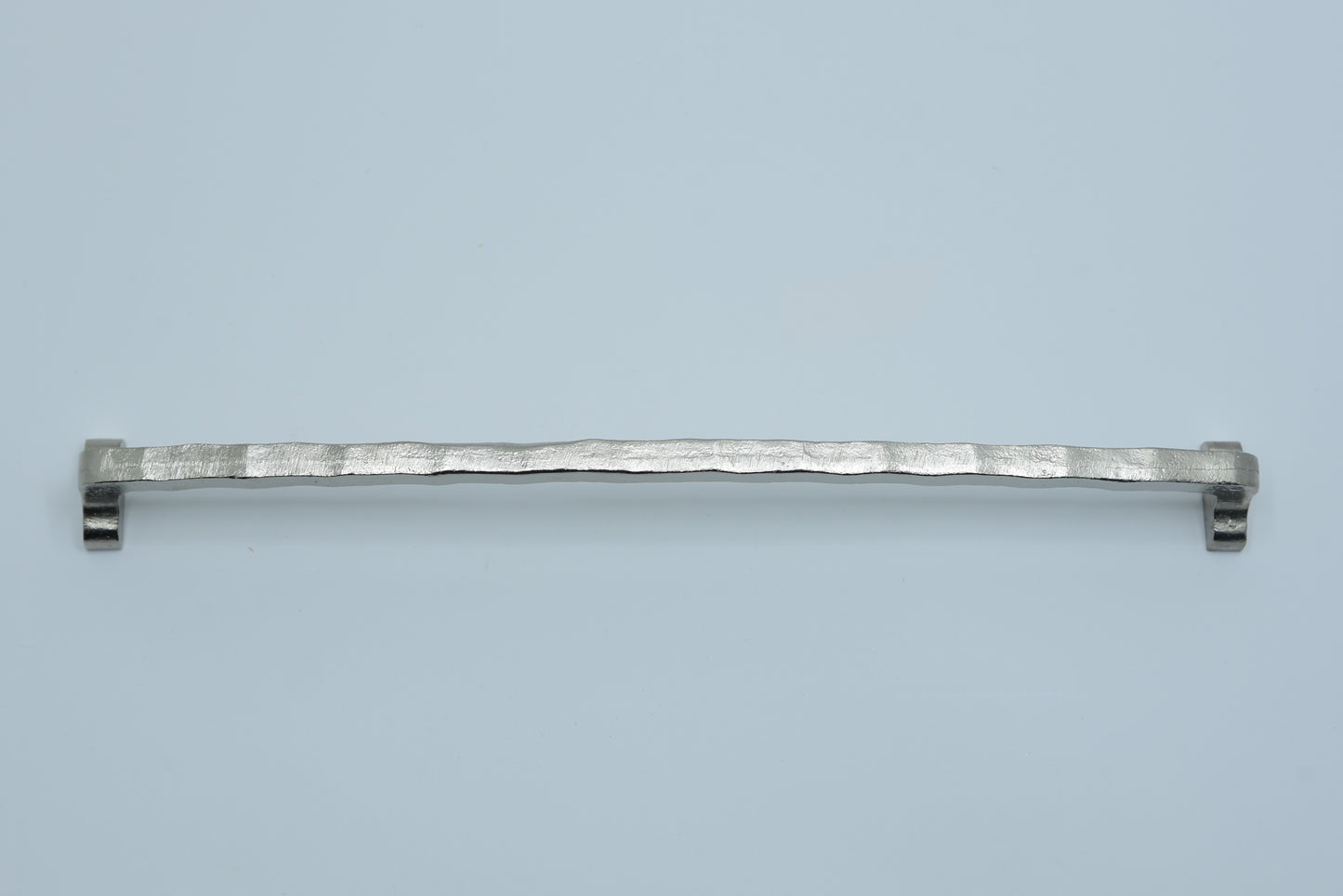 RECTILINEAR SOLID BRASS DOOR PULL