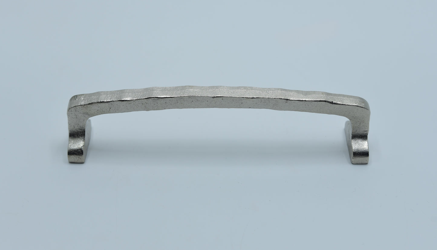 RECTILINEAR SOLID BRASS DOOR PULL